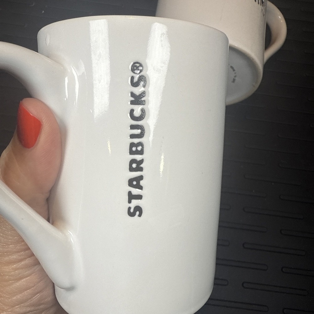 Starbucks 2013 White 14 oz 2 Coffee Mugs Cups Classic Logo Black White Pair - Picture 5 of 8